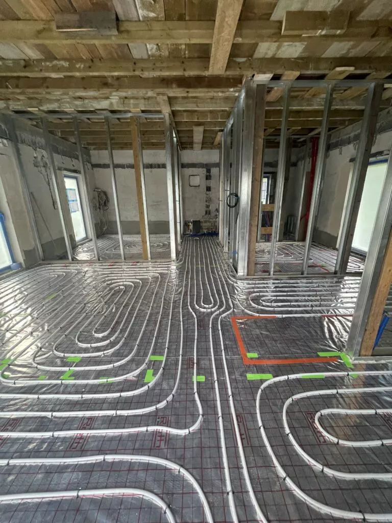 Dom jednorodzinny – wykonanie instalacji hydraulicznej